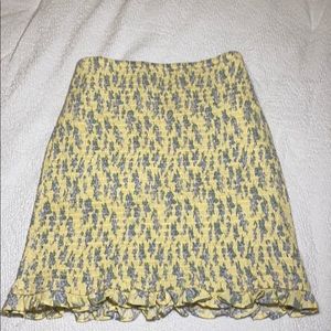 THE staple ruched floral skirt!